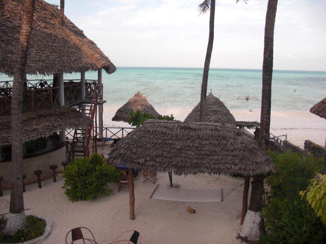 Alhapa Beach Hotel