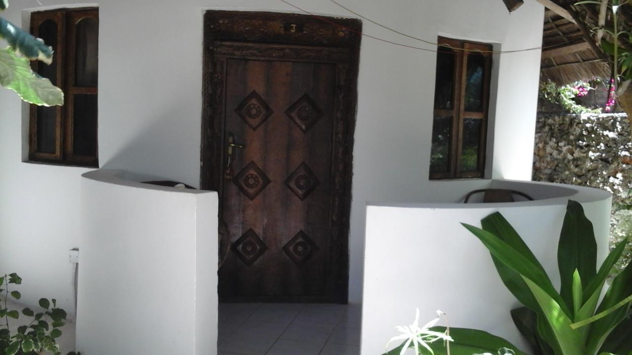 Hotel Alhapa Beach Zanzibar
